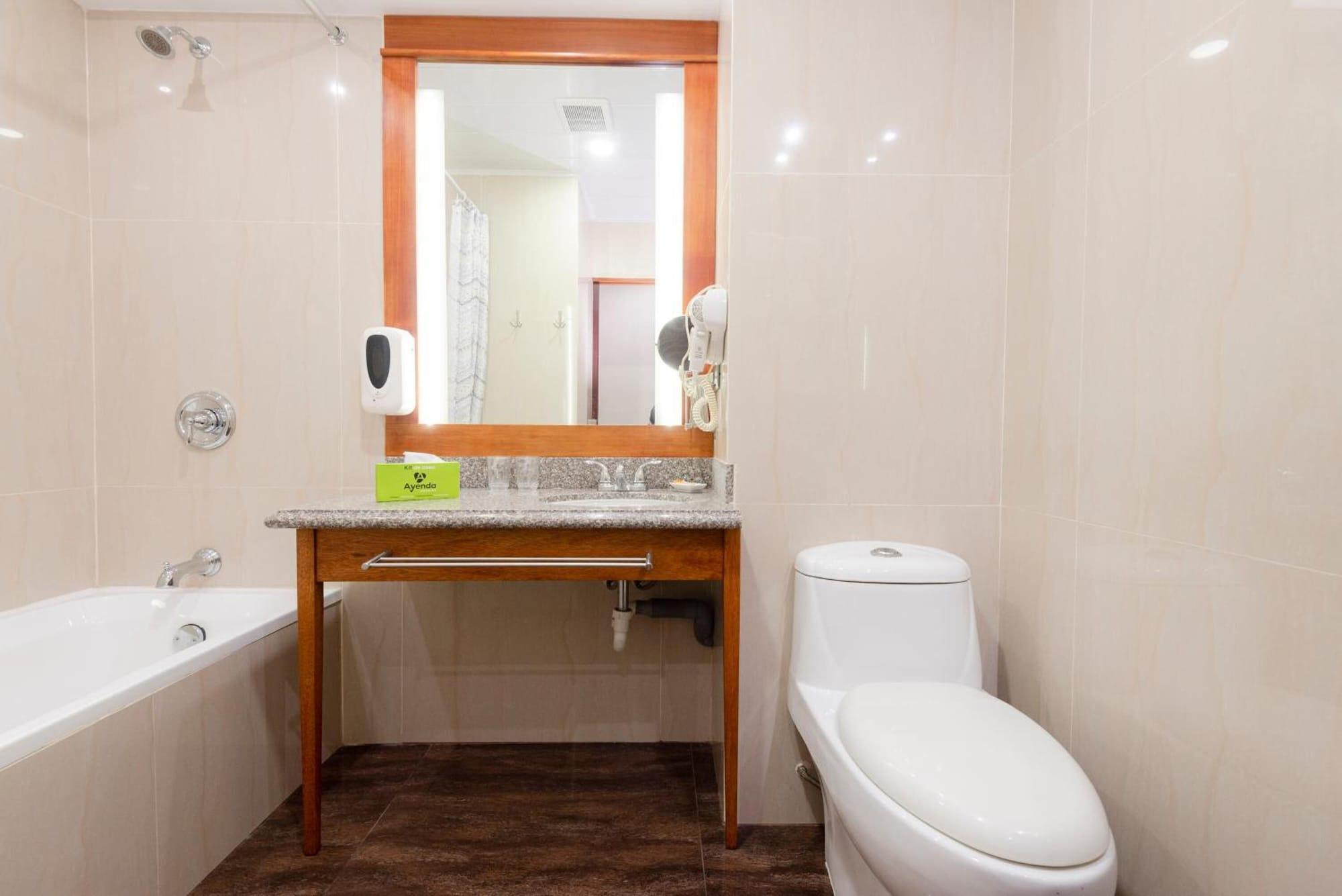 Hotel La Luna 3*